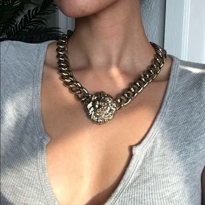 Melody ahsani lion head necklace